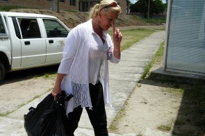 La ex directora trabajando en el área de Desarrollo. Foto: archivo FD