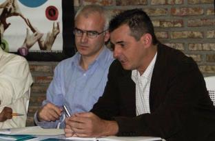 198985_1728920055917_903133_n