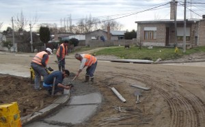Barrios. Curuchet tiene comisión y reclama obras.