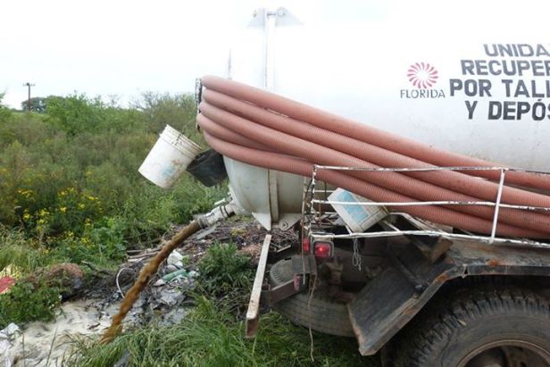 1001584_696208437057944_541249501_n