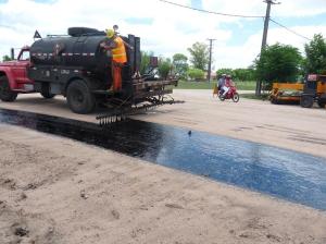 obras_bituminizacion_accesos_a_localidades_del_interior_Maciel 030